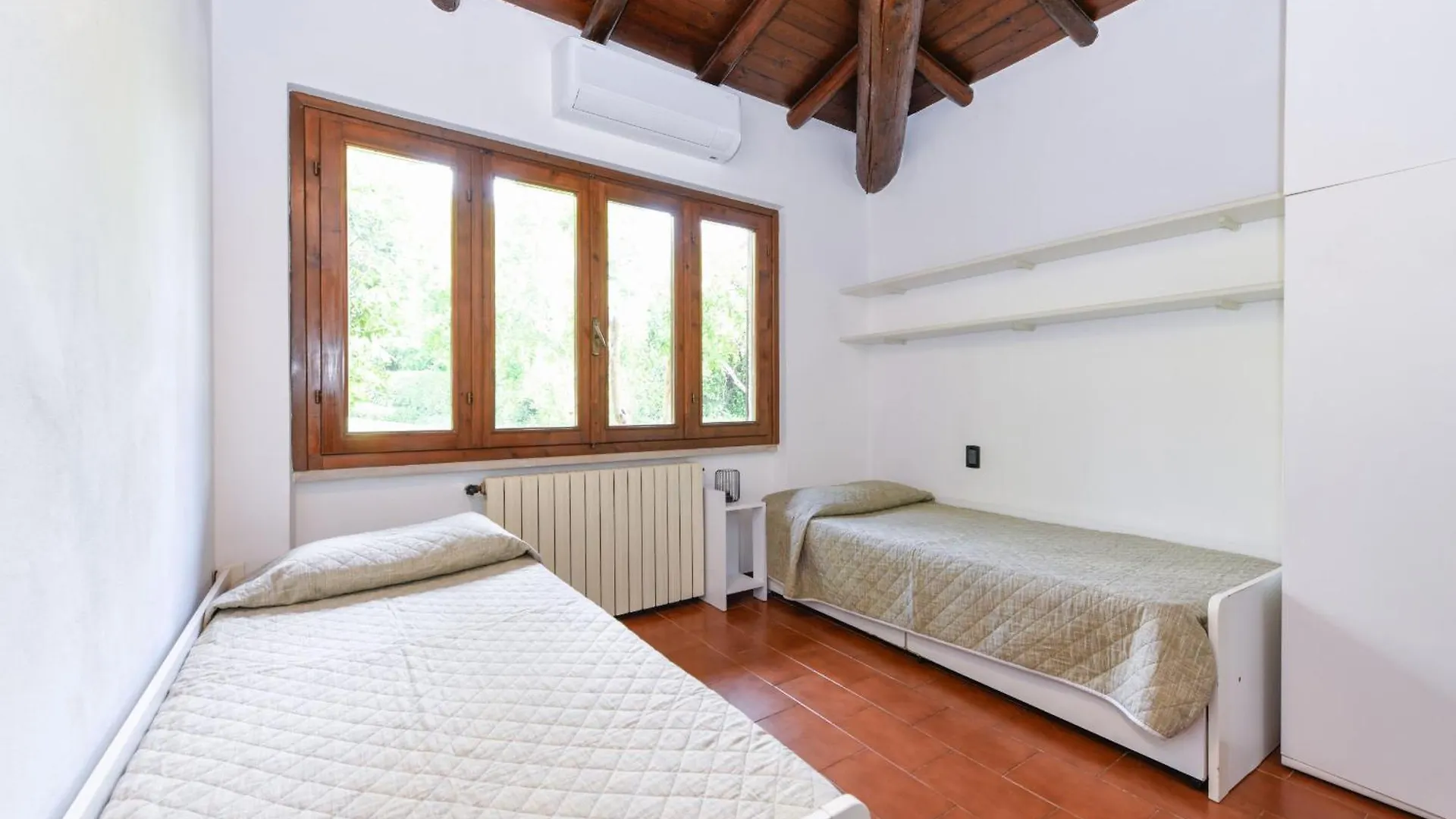 Villa Maria Moniga del Garda 0*,